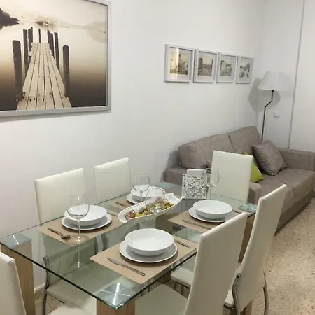 Casa De Corralon Cadiz