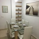Casa De Corralon Кадис